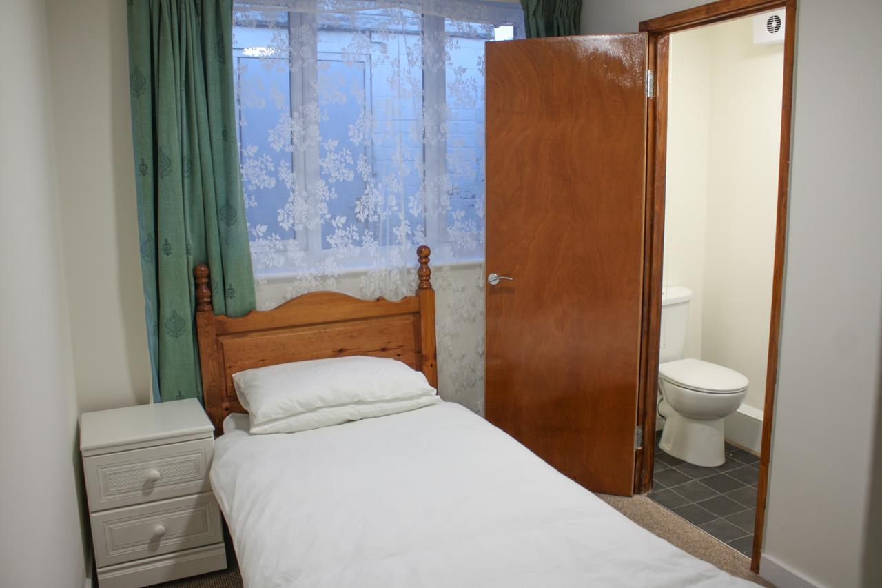 The Abercorn Hotel Daventry Bagian luar foto