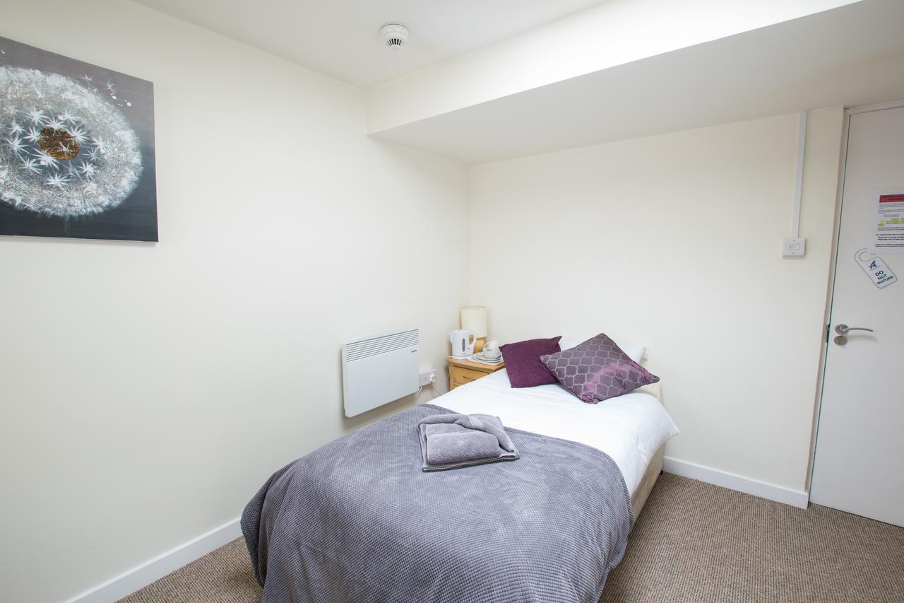 The Abercorn Hotel Daventry Bagian luar foto