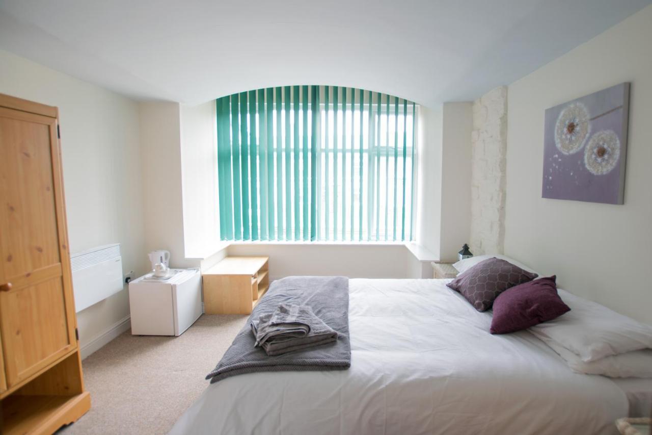 The Abercorn Hotel Daventry Bagian luar foto
